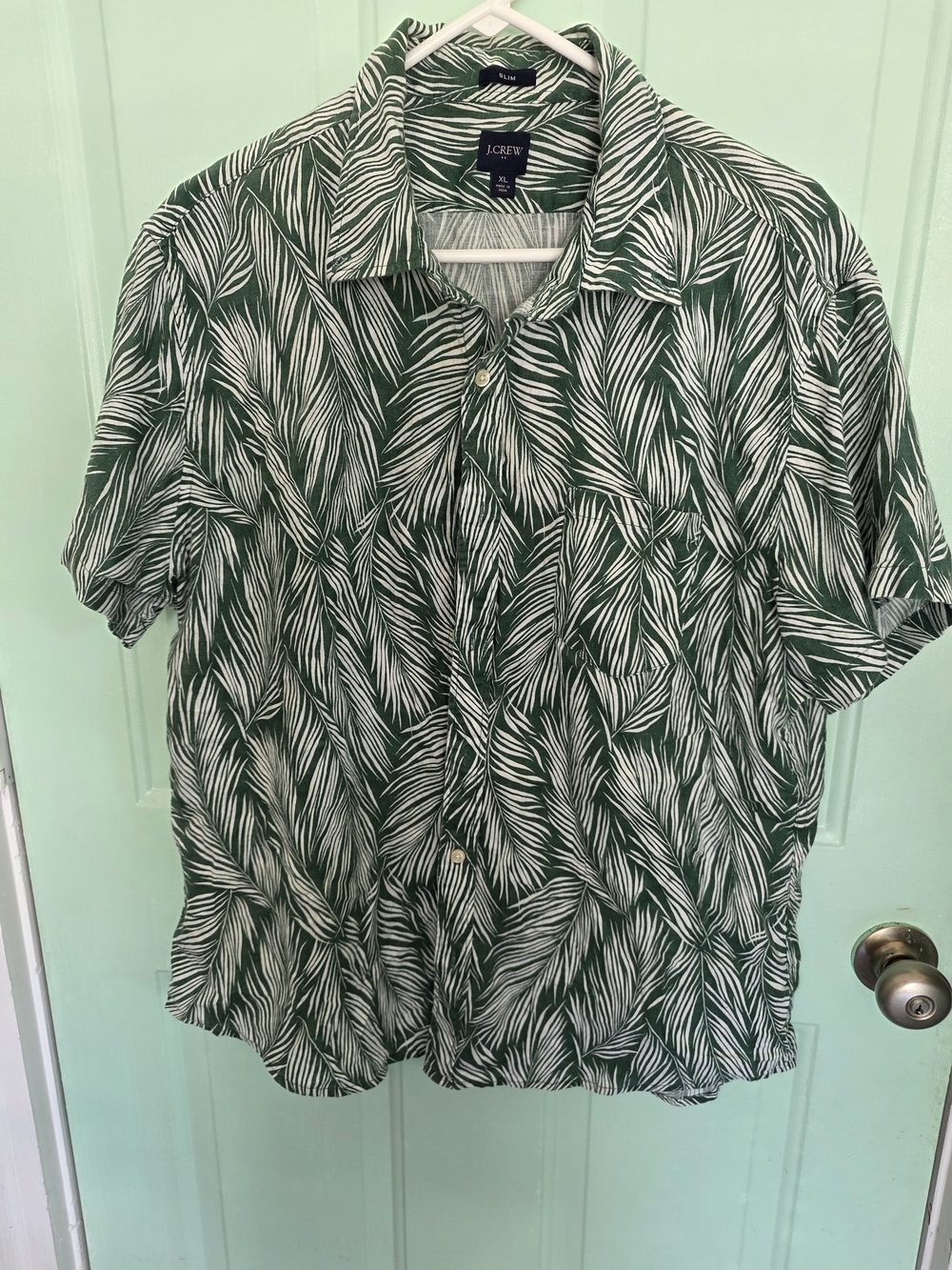 J. Crew Green Leaf Print Short-Sleeve Button-Up Shirt